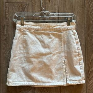 Lioness Lola White Mini Skirt